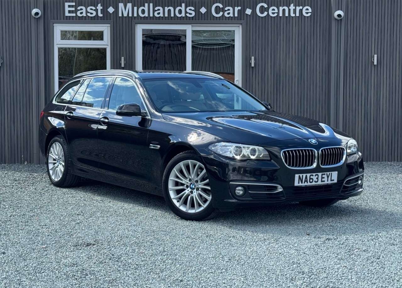 A 2013 BMW 5 SERIES 2.0 520d Luxury Touring 5dr Diesel Auto Euro 6 (s/s) (184 ps) A 2013 BMW 5 SERIES 2.0 520d Luxury Touring 5dr Diesel Auto Euro 6 (s/s) (184 ps)