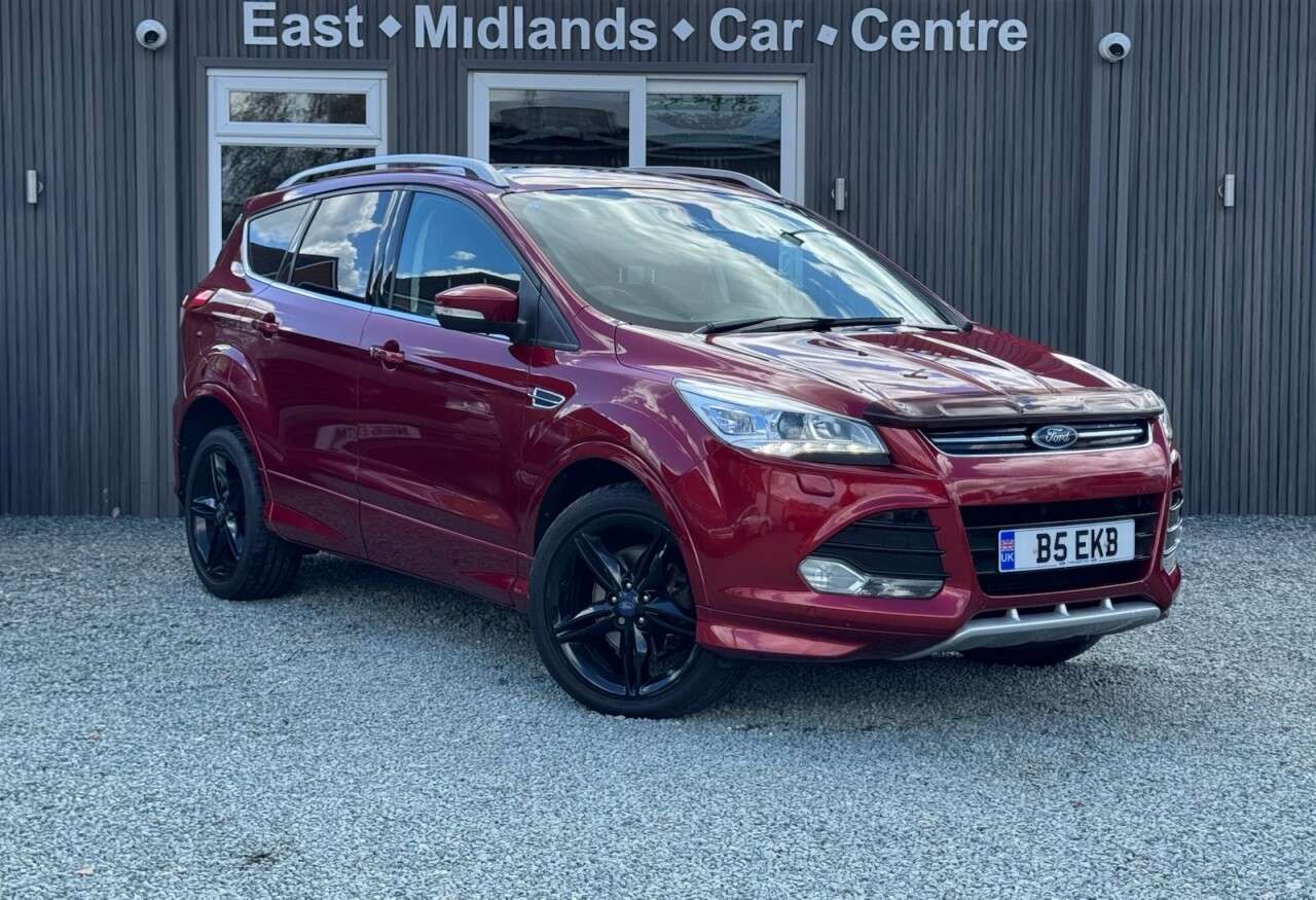 A 2016 FORD KUGA 2.0 TDCi Titanium X Sport SUV 5dr Diesel Powershift AWD Euro 6 (s/s) (180 p A 2016 FORD KUGA 2.0 TDCi Titanium X Sport SUV 5dr Diesel Powershift AWD Euro 6 (s/s) (180 p