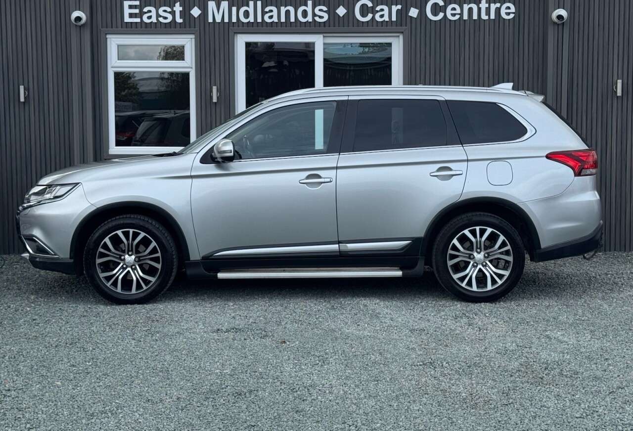 2018 MITSUBISHI OUTLANDER 2018 MITSUBISHI OUTLANDER