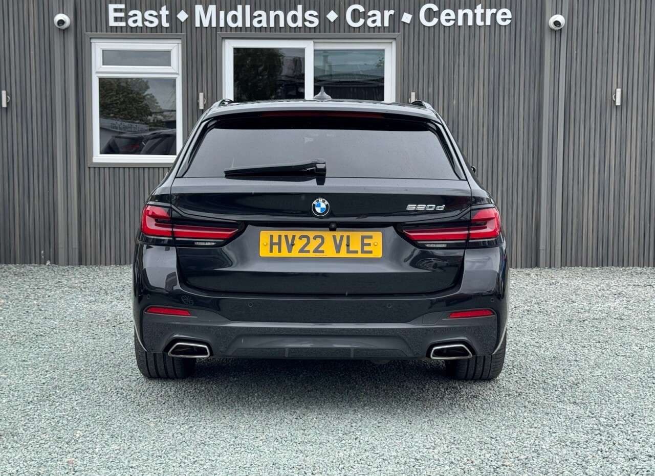 2022 BMW 5 SERIES 2022 BMW 5 SERIES