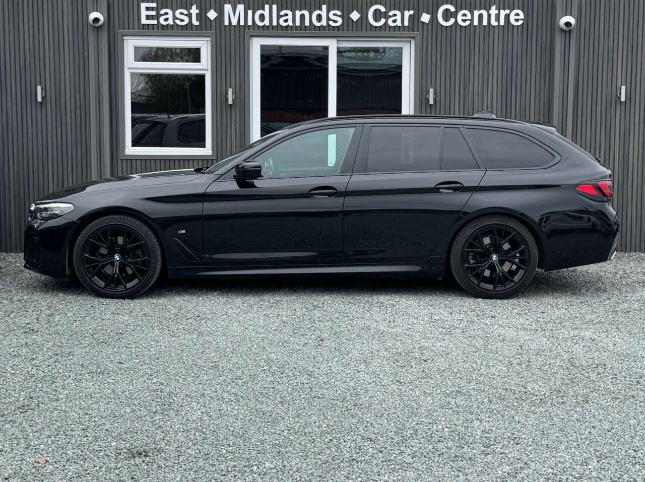 2022 BMW 5 SERIES 2022 BMW 5 SERIES