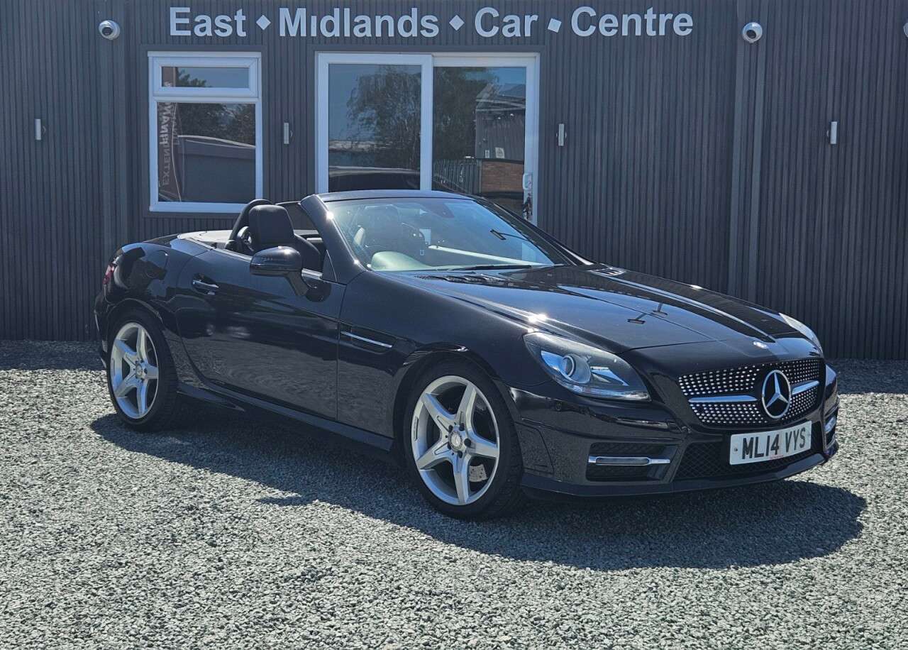 A 2014 MERCEDES-BENZ SLK 2.1 SLK250 CDI AMG Sport Convertible 2dr Diesel G-Tronic+ Euro 5 (s/s) (204 A 2014 MERCEDES-BENZ SLK 2.1 SLK250 CDI AMG Sport Convertible 2dr Diesel G-Tronic+ Euro 5 (s/s) (204