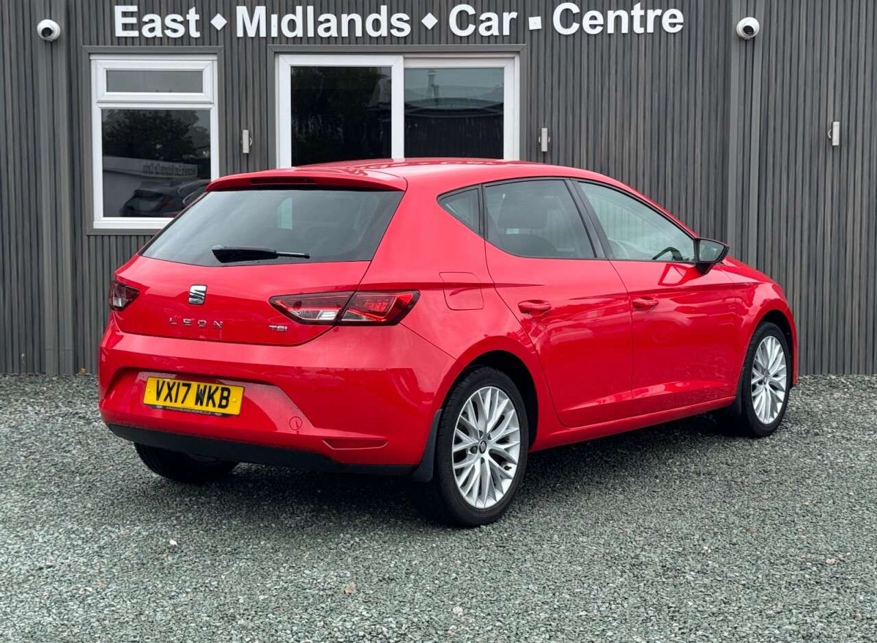A 2017 SEAT LEON 1.2 TSI SE Dynamic Technology Hatchback 5dr Petrol Manual Euro 6 (s/s) (110 A 2017 SEAT LEON 1.2 TSI SE Dynamic Technology Hatchback 5dr Petrol Manual Euro 6 (s/s) (110