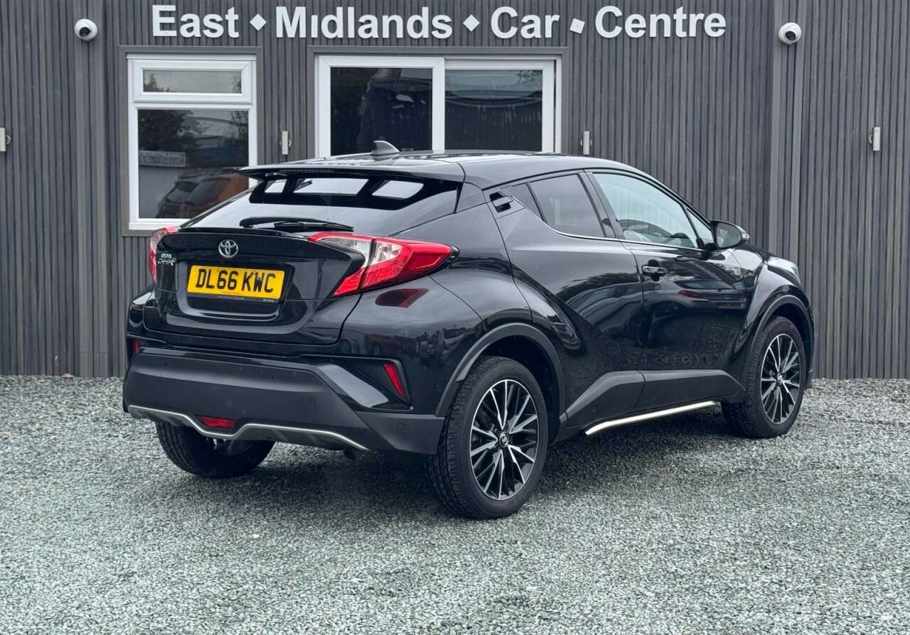 A 2016 TOYOTA C-HR 1.2 VVT-i Excel SUV 5dr Petrol Manual Euro 6 (s/s) (115 ps) A 2016 TOYOTA C-HR 1.2 VVT-i Excel SUV 5dr Petrol Manual Euro 6 (s/s) (115 ps)