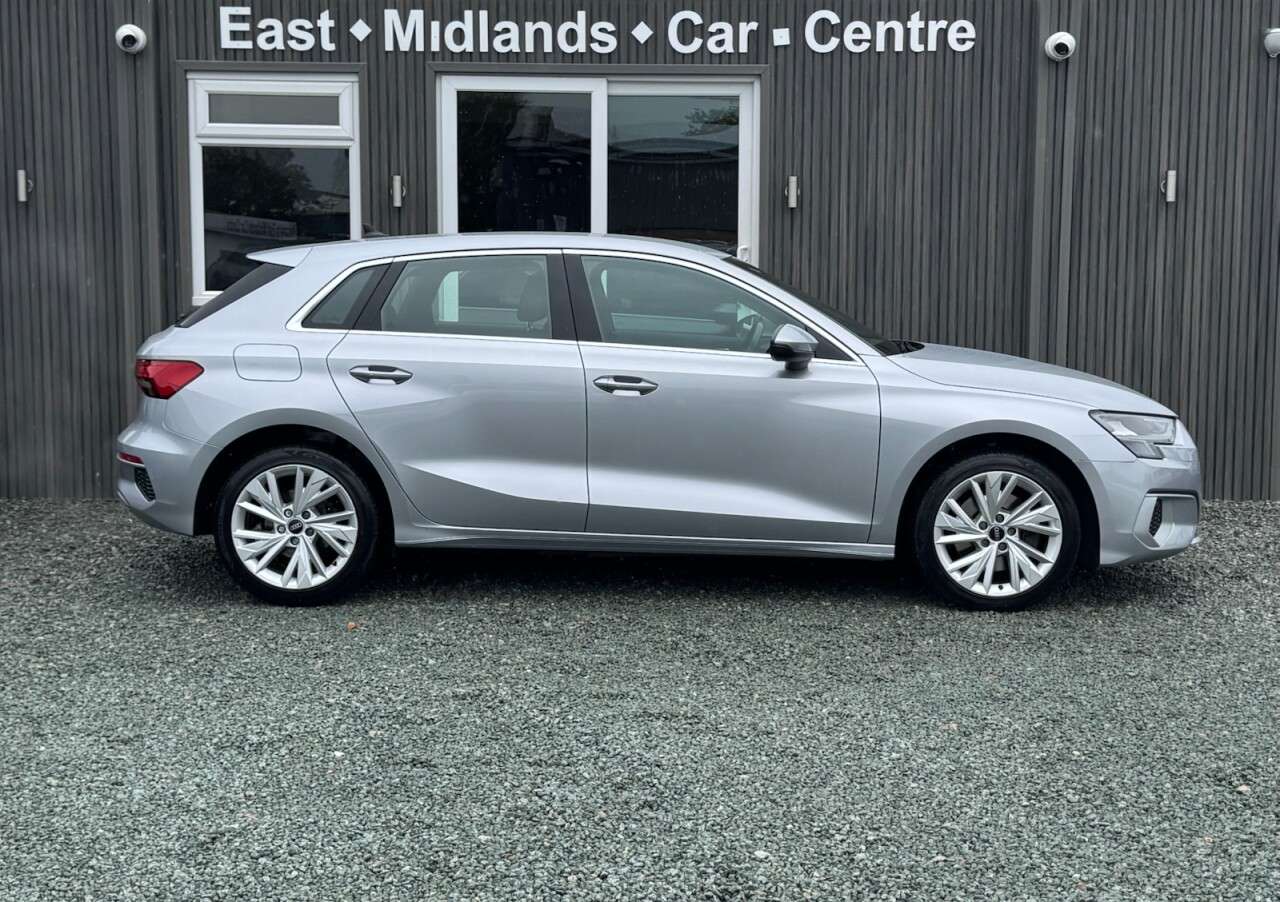 A 2021 AUDI A3 1.4 TFSIe 40 Sport Sportback 5dr Petrol Plug-in Hybrid S Tronic Euro 6 (s/s A 2021 AUDI A3 1.4 TFSIe 40 Sport Sportback 5dr Petrol Plug-in Hybrid S Tronic Euro 6 (s/s