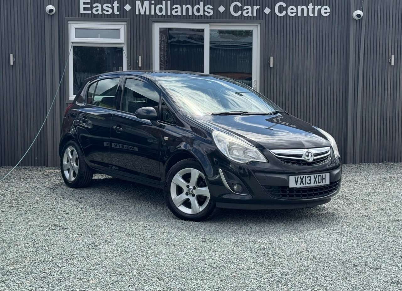 A 2013 VAUXHALL CORSA 1.2i ecoFLEX 16V Exclusiv Hatchback 5dr Petrol Manual Euro 5 (s/s) (A/C) (8 A 2013 VAUXHALL CORSA 1.2i ecoFLEX 16V Exclusiv Hatchback 5dr Petrol Manual Euro 5 (s/s) (A/C) (8