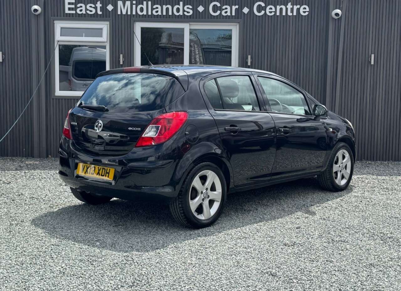 A 2013 VAUXHALL CORSA 1.2i ecoFLEX 16V Exclusiv Hatchback 5dr Petrol Manual Euro 5 (s/s) (A/C) (8 A 2013 VAUXHALL CORSA 1.2i ecoFLEX 16V Exclusiv Hatchback 5dr Petrol Manual Euro 5 (s/s) (A/C) (8