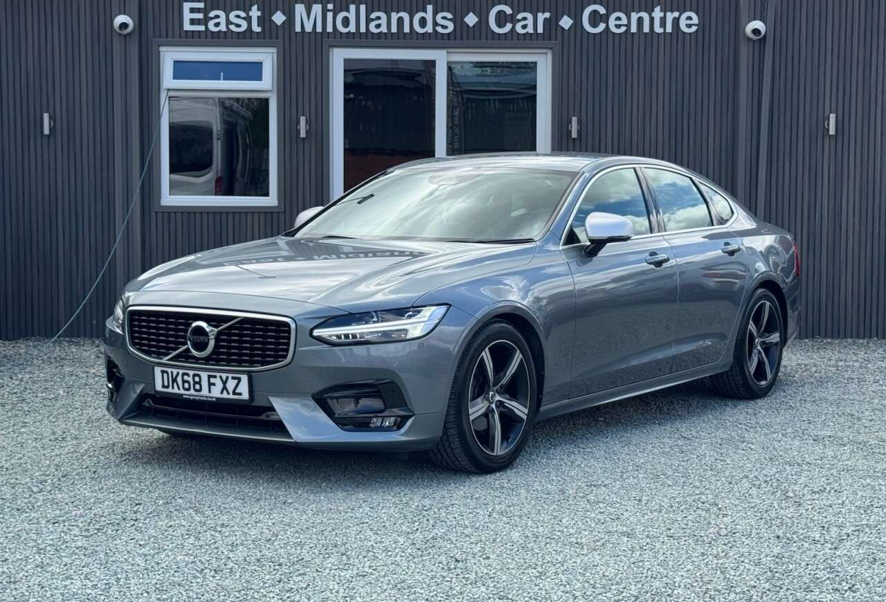 2018 VOLVO S90 2018 VOLVO S90