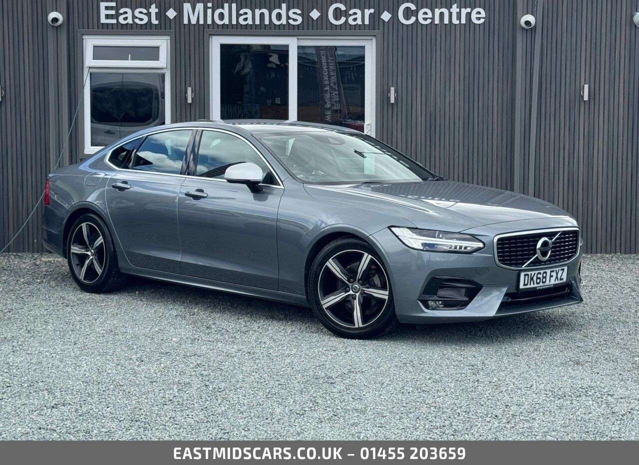 A 2018 VOLVO S90 2.0 D4 R-Design Saloon 4dr Diesel Auto Euro 6 (s/s) (190 ps) A 2018 VOLVO S90 2.0 D4 R-Design Saloon 4dr Diesel Auto Euro 6 (s/s) (190 ps)