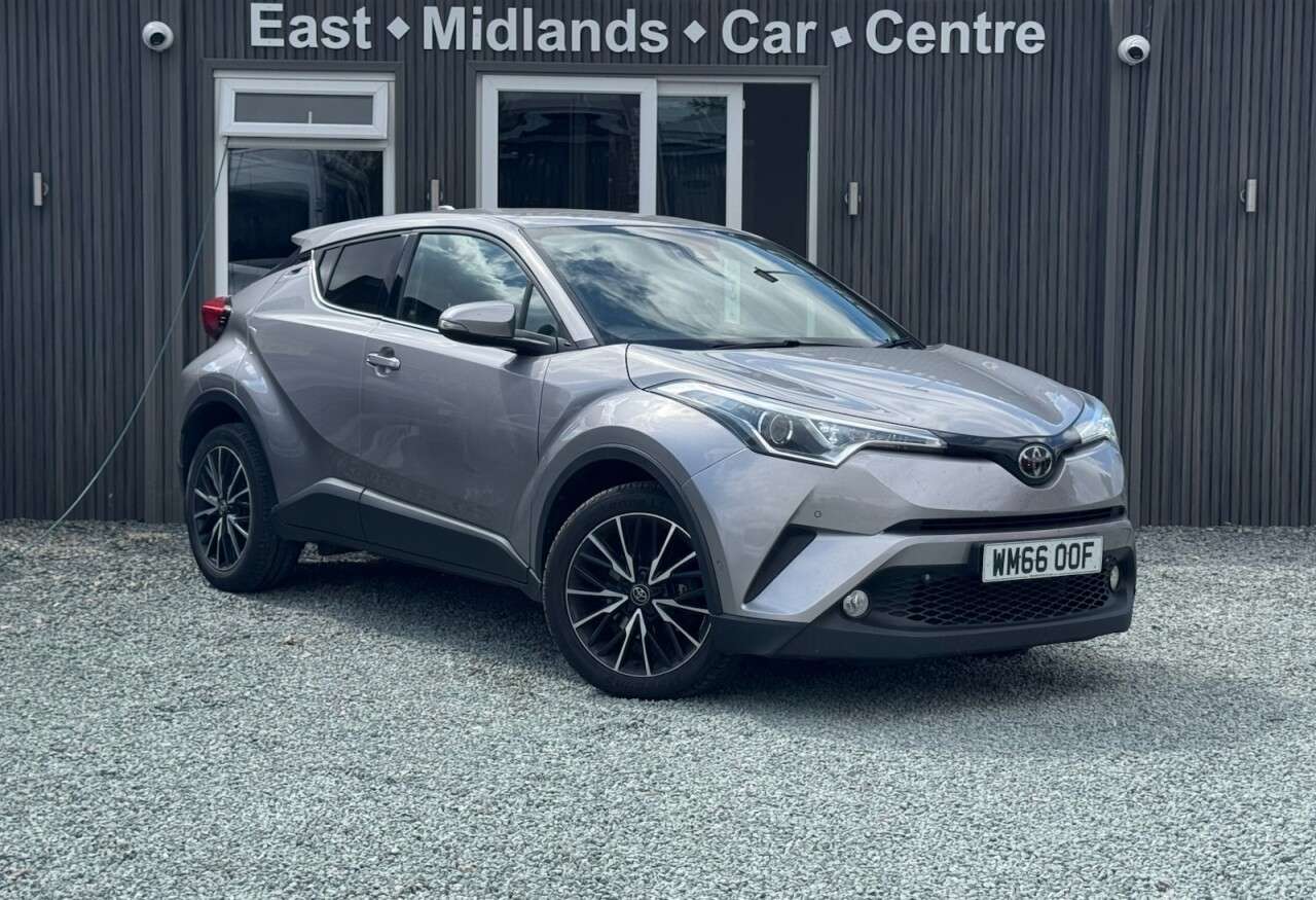 A 2017 TOYOTA C-HR 1.2 VVT-i Excel SUV 5dr Petrol Manual Euro 6 (s/s) (115 ps) A 2017 TOYOTA C-HR 1.2 VVT-i Excel SUV 5dr Petrol Manual Euro 6 (s/s) (115 ps)