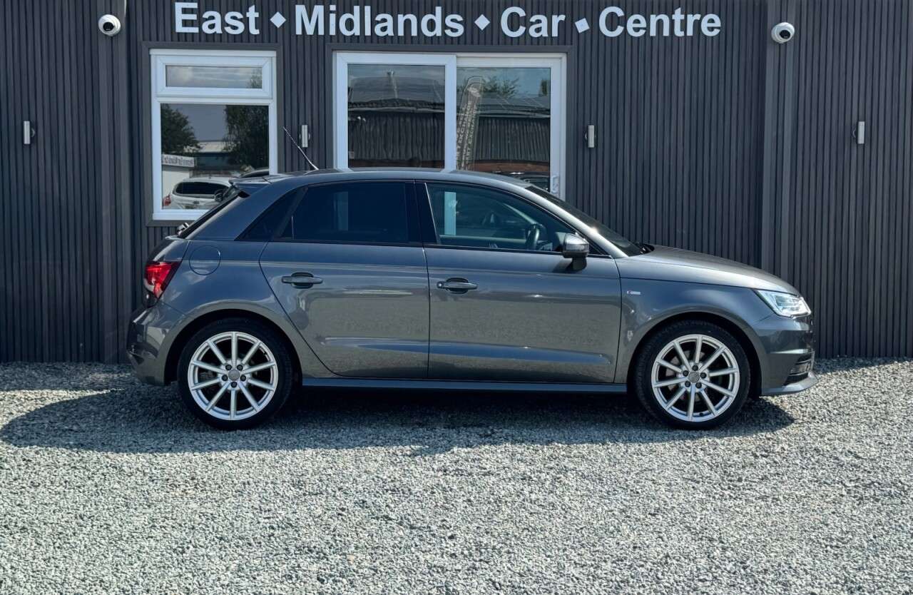 A 2015 AUDI A1 1.4 TFSI CoD S line Sportback 5dr Petrol S Tronic Euro 6 (s/s) (150 ps) A 2015 AUDI A1 1.4 TFSI CoD S line Sportback 5dr Petrol S Tronic Euro 6 (s/s) (150 ps)