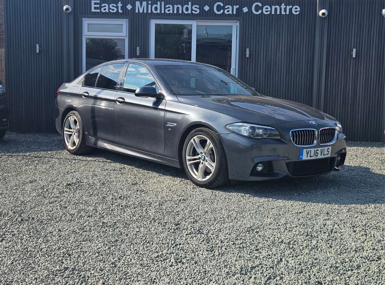 A 2016 BMW 5 SERIES 2.0 520d M Sport Saloon 4dr Diesel Auto Euro 6 (s/s) (190 ps) A 2016 BMW 5 SERIES 2.0 520d M Sport Saloon 4dr Diesel Auto Euro 6 (s/s) (190 ps)