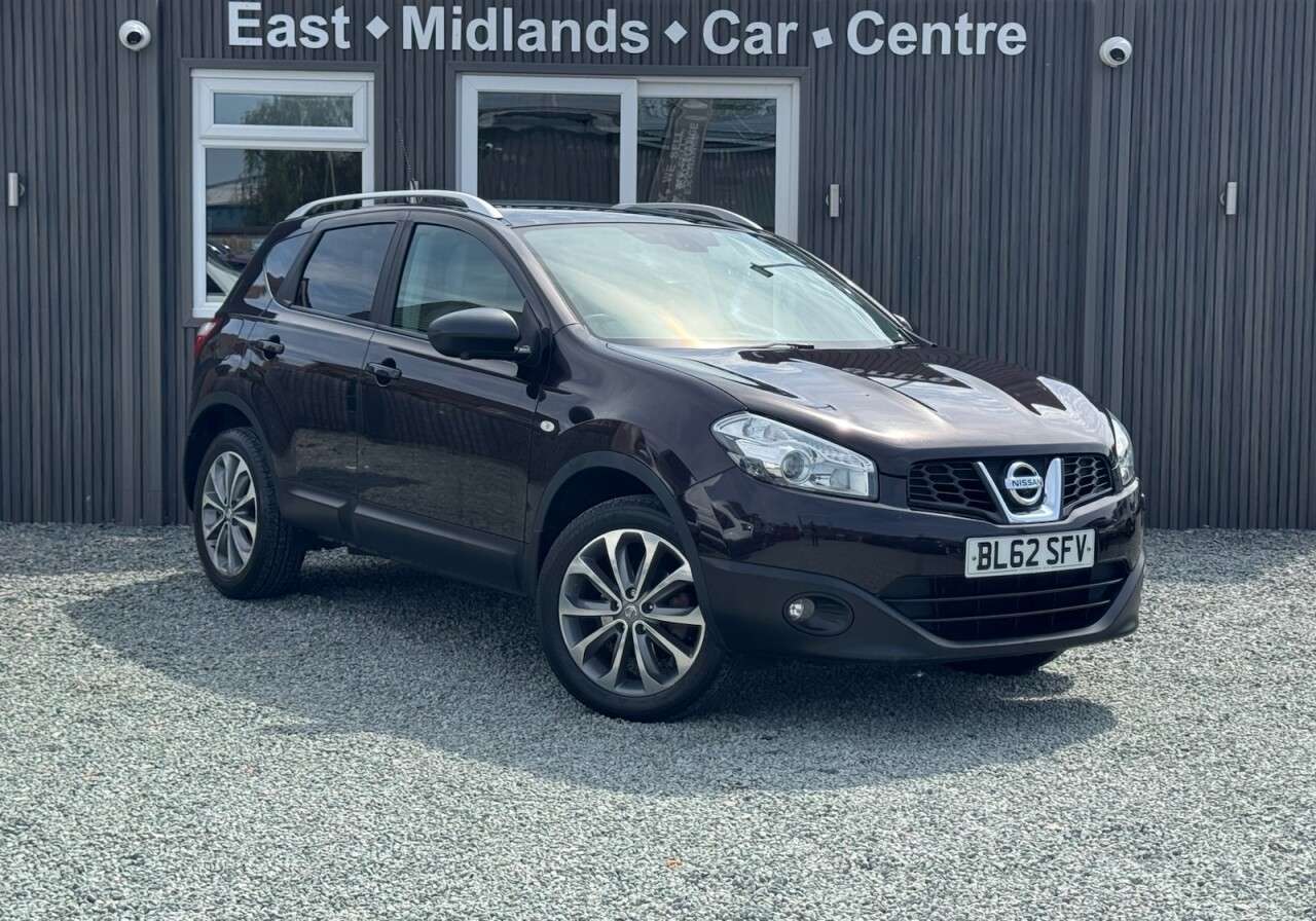 A 2013 NISSAN QASHQAI 1.6 Tekna SUV 5dr Petrol Manual 2WD Euro 5 (117 ps) A 2013 NISSAN QASHQAI 1.6 Tekna SUV 5dr Petrol Manual 2WD Euro 5 (117 ps)