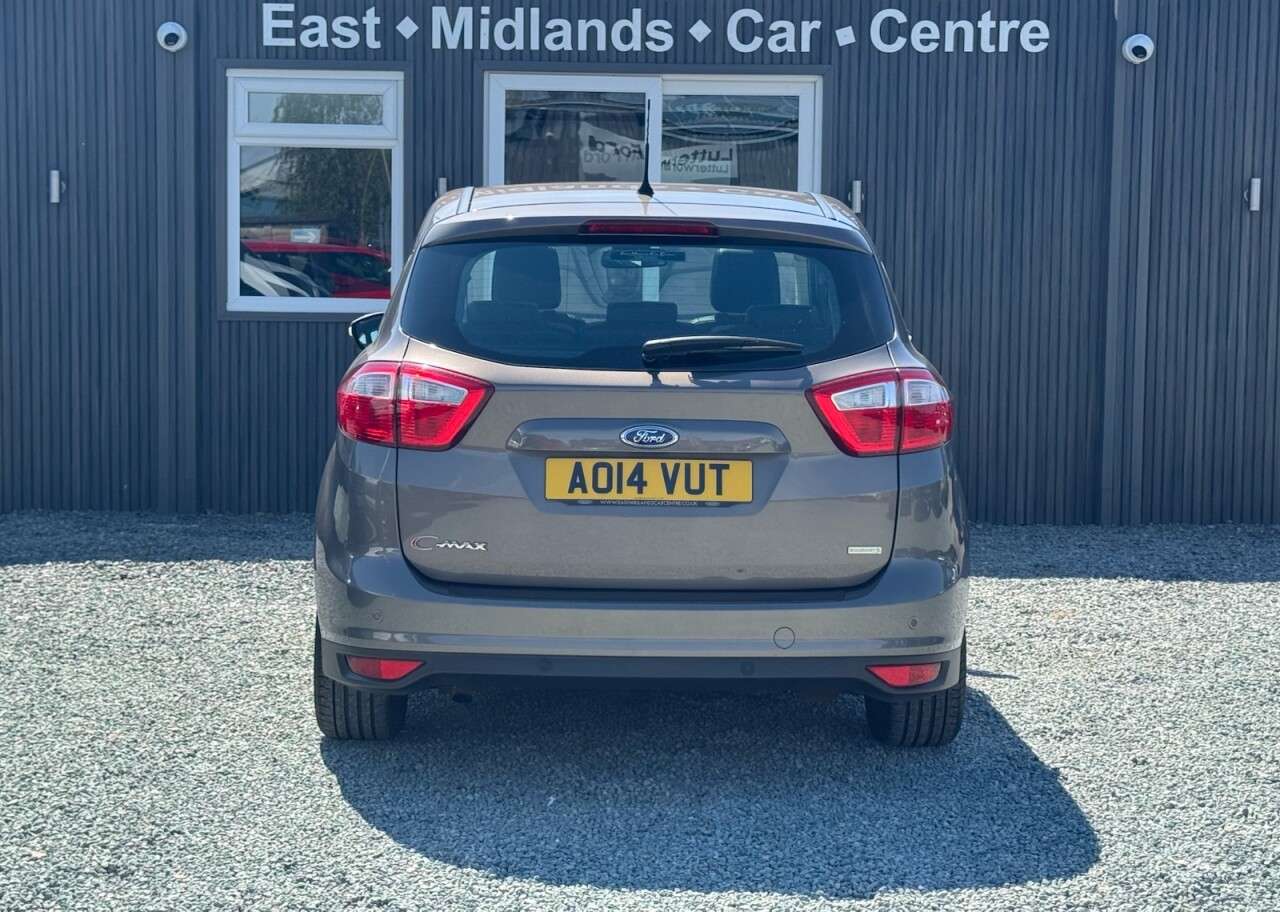 A 2014 FORD C-MAX 1.0T EcoBoost Titanium X MPV 5dr Petrol Manual Euro 5 (s/s) (125 ps) A 2014 FORD C-MAX 1.0T EcoBoost Titanium X MPV 5dr Petrol Manual Euro 5 (s/s) (125 ps)