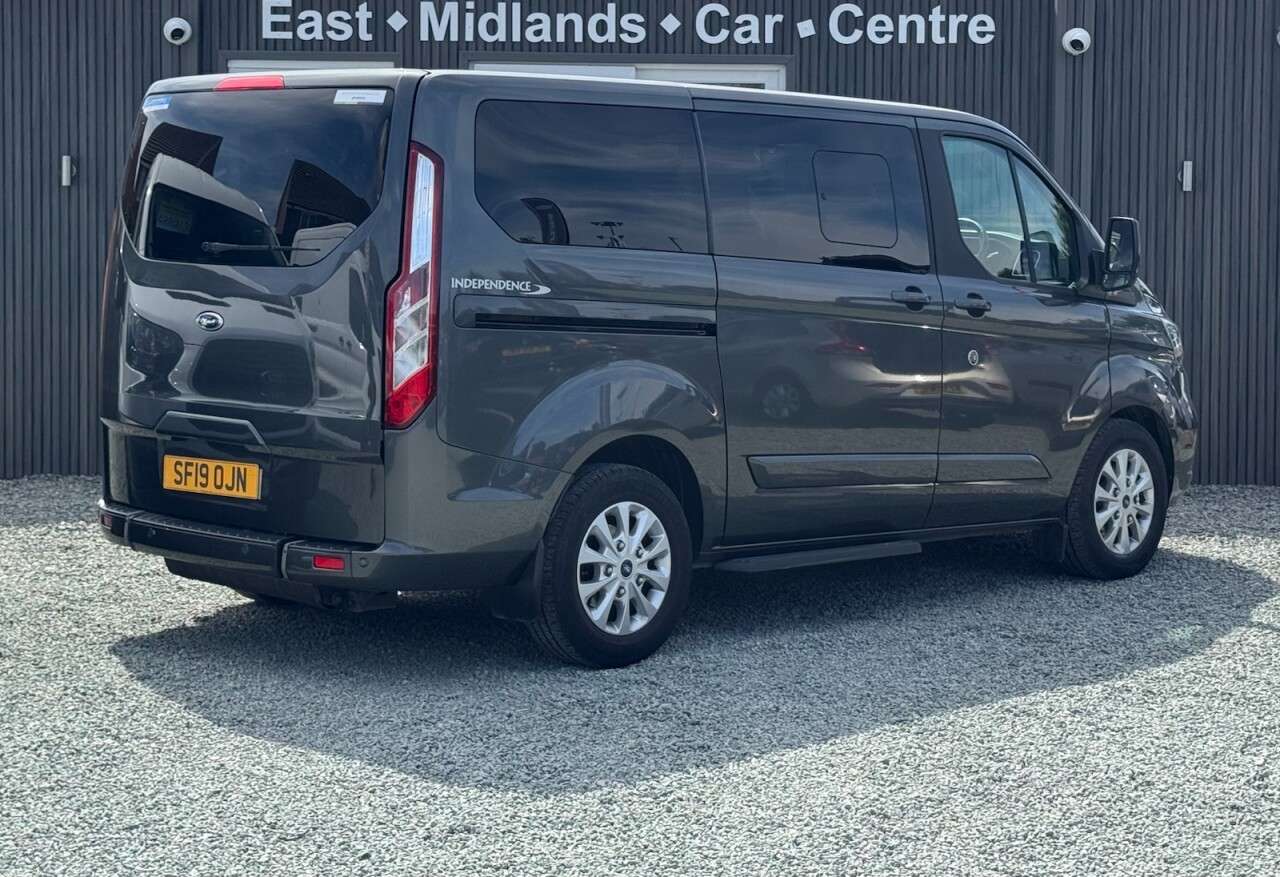 A 2019 FORD TOURNEO CUSTOM 2.0 INDERPENDENCE RE AUTO 7 SEATS WAV A 2019 FORD TOURNEO CUSTOM 2.0 INDERPENDENCE RE AUTO 7 SEATS WAV