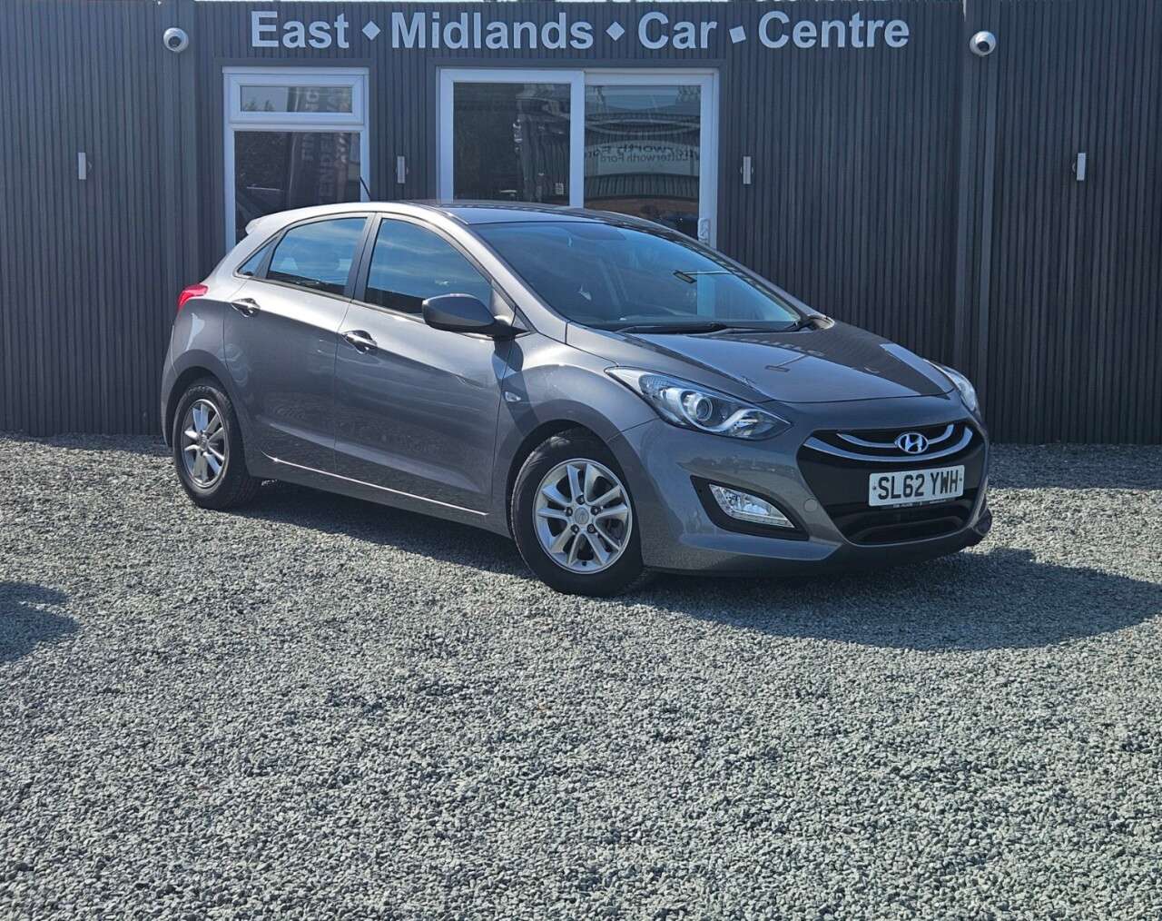 A 2012 HYUNDAI I30 1.6 CRDi Active Hatchback 5dr Diesel Auto Euro 5 (110 ps) A 2012 HYUNDAI I30 1.6 CRDi Active Hatchback 5dr Diesel Auto Euro 5 (110 ps)
