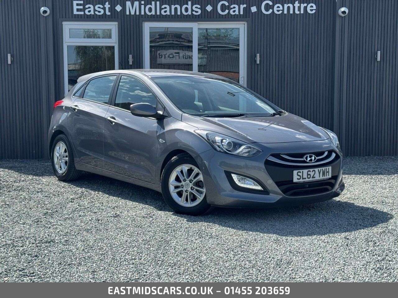 A 2012 HYUNDAI I30 1.6 CRDi Active Hatchback 5dr Diesel Auto Euro 5 (110 ps) A 2012 HYUNDAI I30 1.6 CRDi Active Hatchback 5dr Diesel Auto Euro 5 (110 ps)
