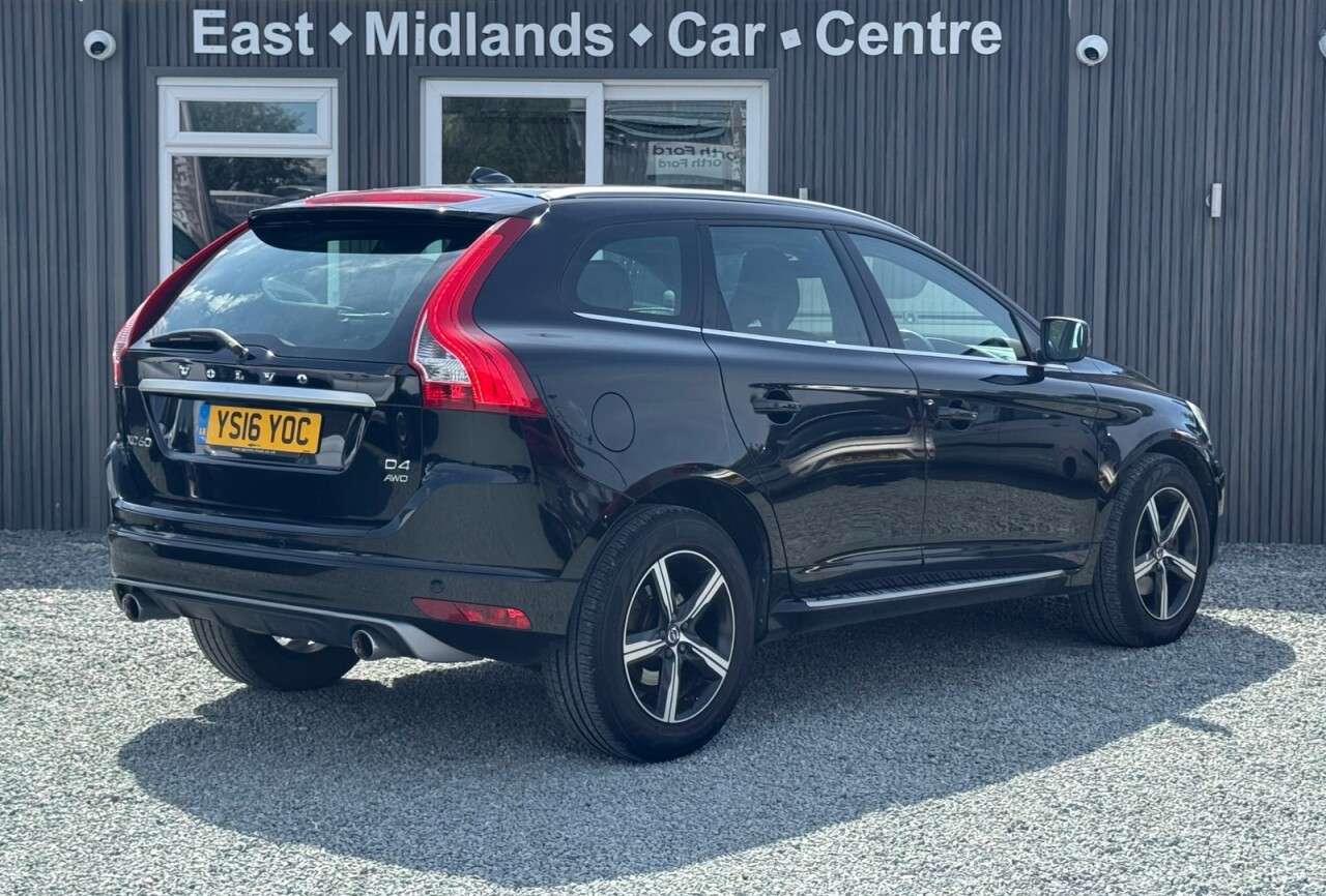 A 2016 VOLVO XC60 2.4 D4 R-Design Lux Nav SUV 5dr Diesel Auto AWD Euro 6 (s/s) (190 ps) A 2016 VOLVO XC60 2.4 D4 R-Design Lux Nav SUV 5dr Diesel Auto AWD Euro 6 (s/s) (190 ps)