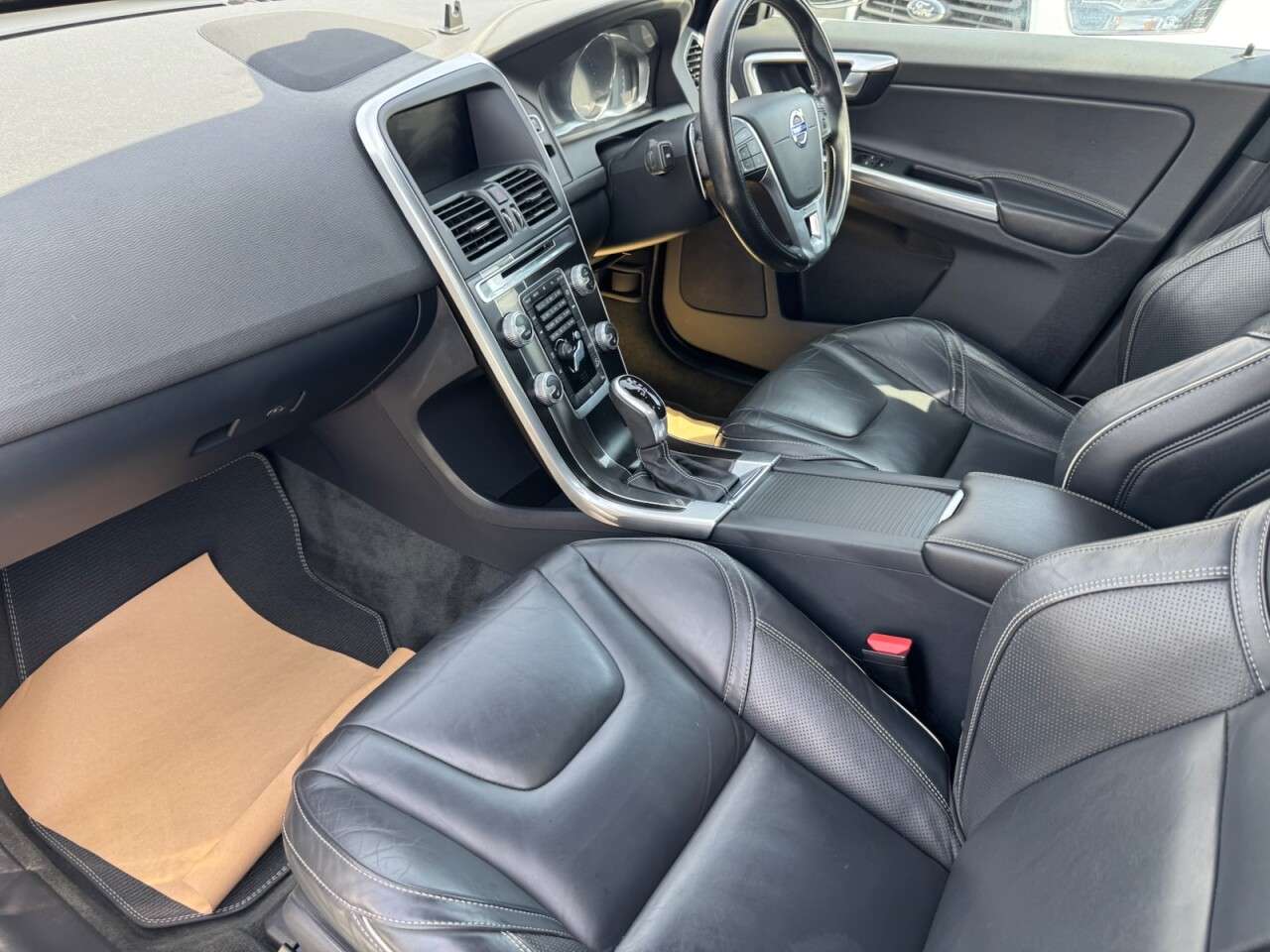 2016 VOLVO XC60 2016 VOLVO XC60
