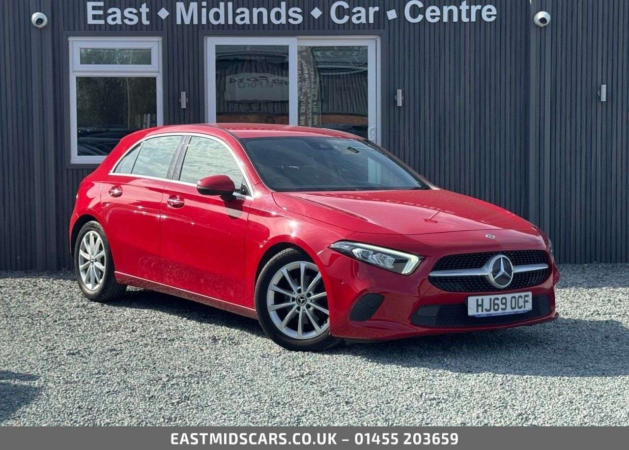 A 2019 MERCEDES-BENZ A CLASS 1.5 A180d Sport (Premium) Hatchback 5dr Diesel Manual Euro 6 (s/s) (116 ps) A 2019 MERCEDES-BENZ A CLASS 1.5 A180d Sport (Premium) Hatchback 5dr Diesel Manual Euro 6 (s/s) (116 ps)