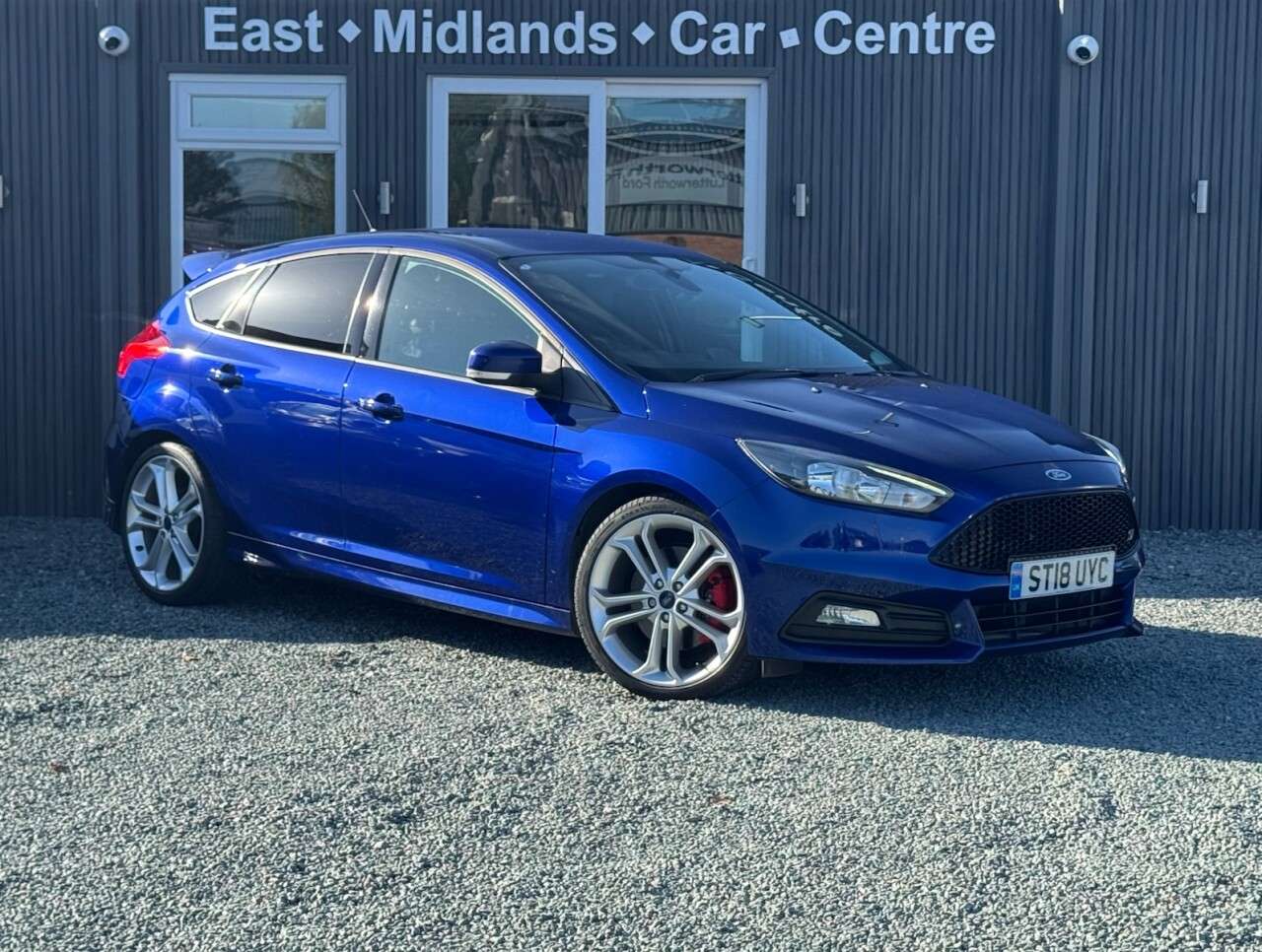 A 2018 FORD FOCUS 2.0 TDCi ST-2 Hatchback 5dr Diesel Manual Euro 6 (s/s) (185 ps) A 2018 FORD FOCUS 2.0 TDCi ST-2 Hatchback 5dr Diesel Manual Euro 6 (s/s) (185 ps)