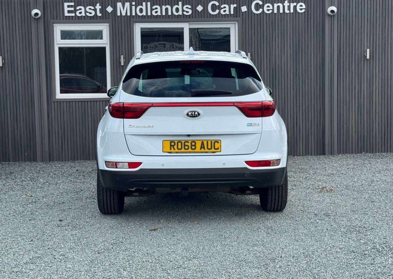 A 2018 KIA SPORTAGE 1.6 GDi 2 SUV 5dr Petrol Manual Euro 6 (s/s) (130 bhp) A 2018 KIA SPORTAGE 1.6 GDi 2 SUV 5dr Petrol Manual Euro 6 (s/s) (130 bhp)