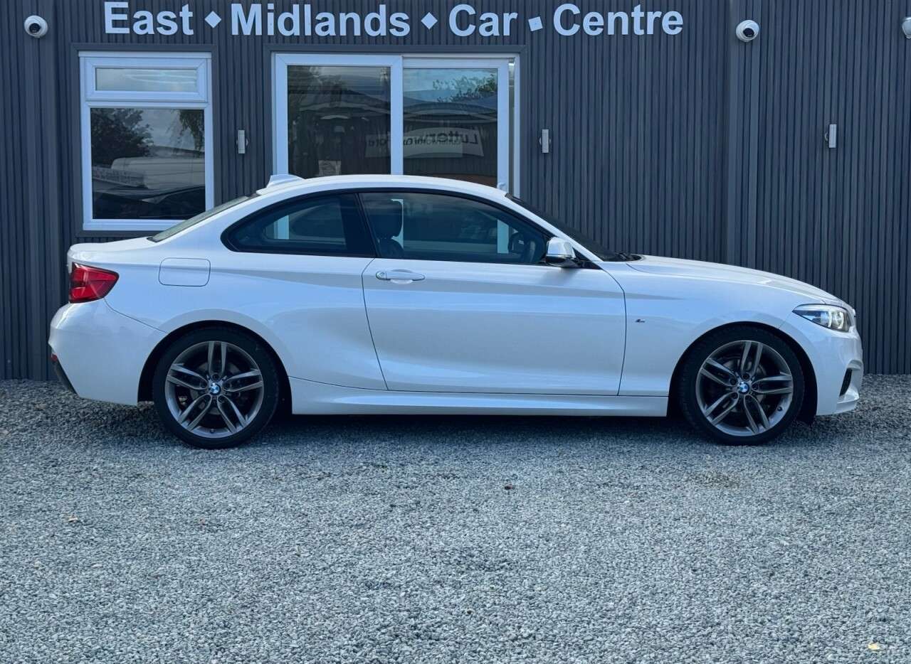 A 2017 BMW 2 SERIES 1.5 218i M Sport Coupe 2dr Petrol Auto Euro 6 (s/s) (136 ps) A 2017 BMW 2 SERIES 1.5 218i M Sport Coupe 2dr Petrol Auto Euro 6 (s/s) (136 ps)