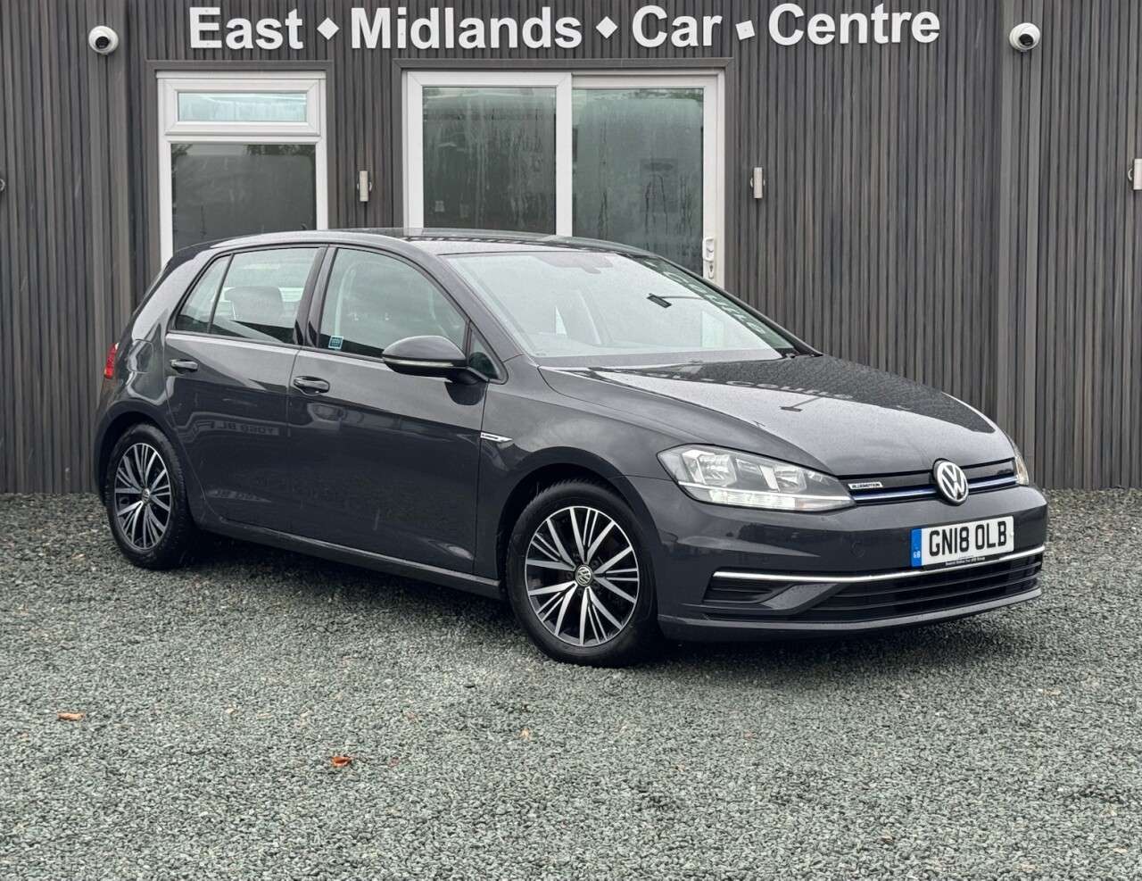 A 2018 VOLKSWAGEN GOLF 1.5 TSI EVO BlueMotion Tech SE Hatchback 5dr Petrol Manual Euro 6 (s/s) (13 A 2018 VOLKSWAGEN GOLF 1.5 TSI EVO BlueMotion Tech SE Hatchback 5dr Petrol Manual Euro 6 (s/s) (13
