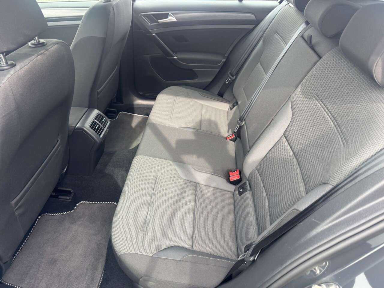 2018 VOLKSWAGEN GOLF 2018 VOLKSWAGEN GOLF
