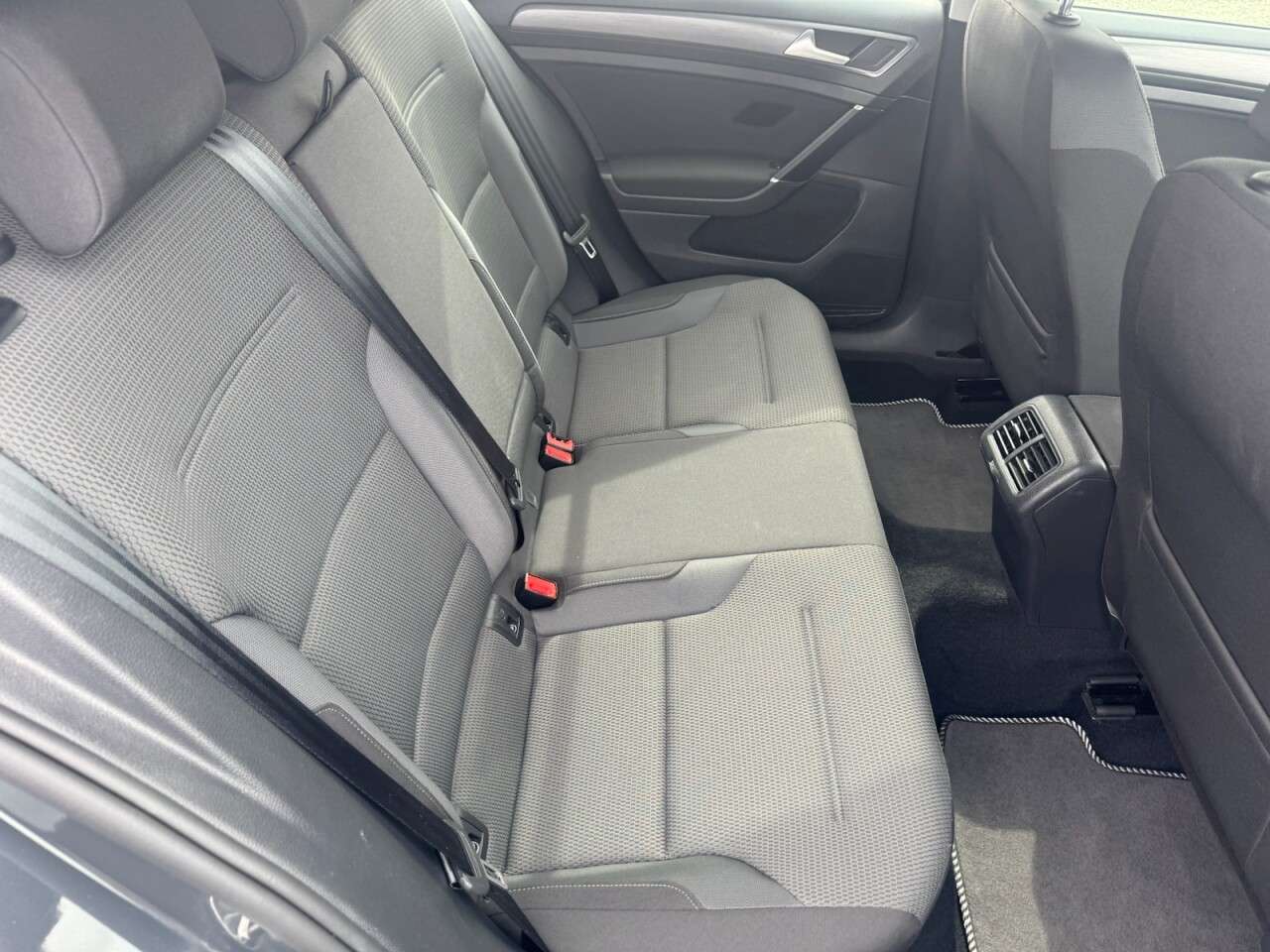2018 VOLKSWAGEN GOLF 2018 VOLKSWAGEN GOLF