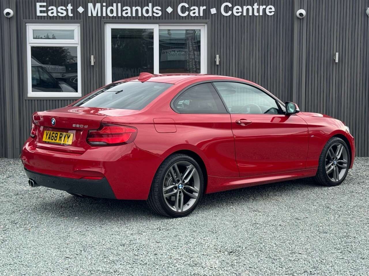 A 2019 BMW 2 SERIES 2.0 220d M Sport Coupe 2dr Diesel Auto xDrive Euro 6 (s/s) (190 ps) A 2019 BMW 2 SERIES 2.0 220d M Sport Coupe 2dr Diesel Auto xDrive Euro 6 (s/s) (190 ps)