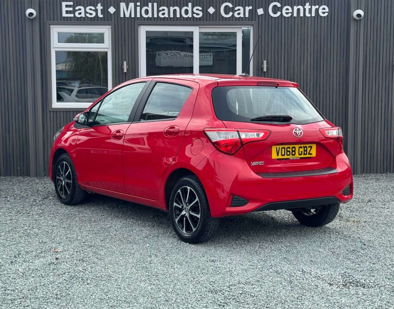 2018 TOYOTA YARIS 2018 TOYOTA YARIS