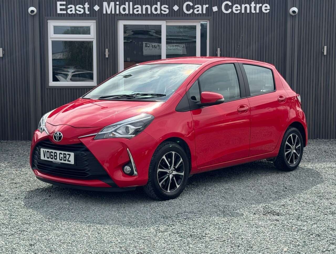 2018 TOYOTA YARIS 2018 TOYOTA YARIS