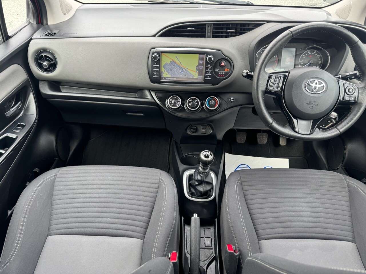 2018 TOYOTA YARIS 2018 TOYOTA YARIS