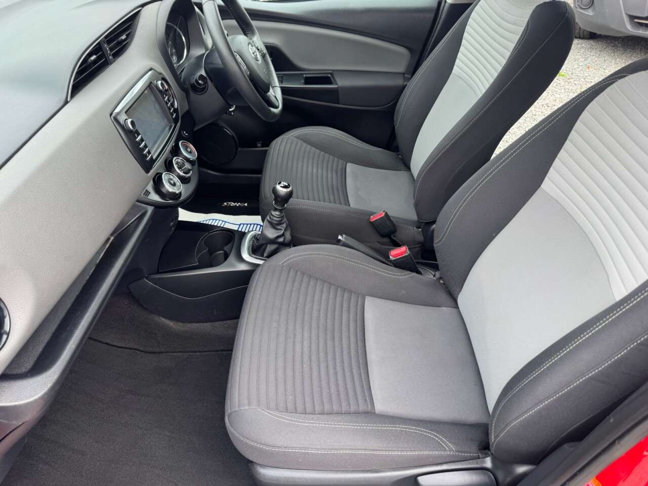 2018 TOYOTA YARIS 2018 TOYOTA YARIS