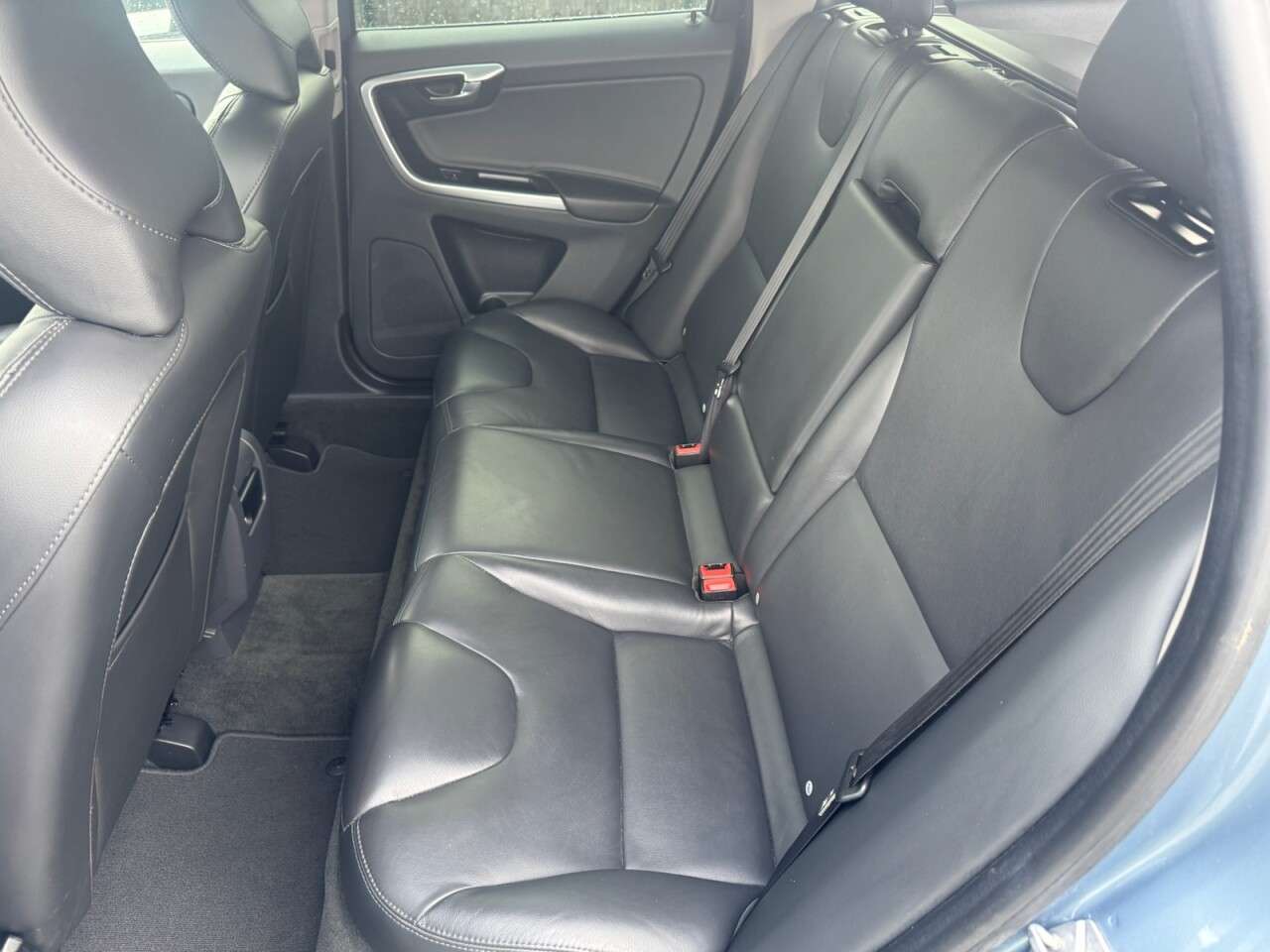 2017 VOLVO XC60 2017 VOLVO XC60