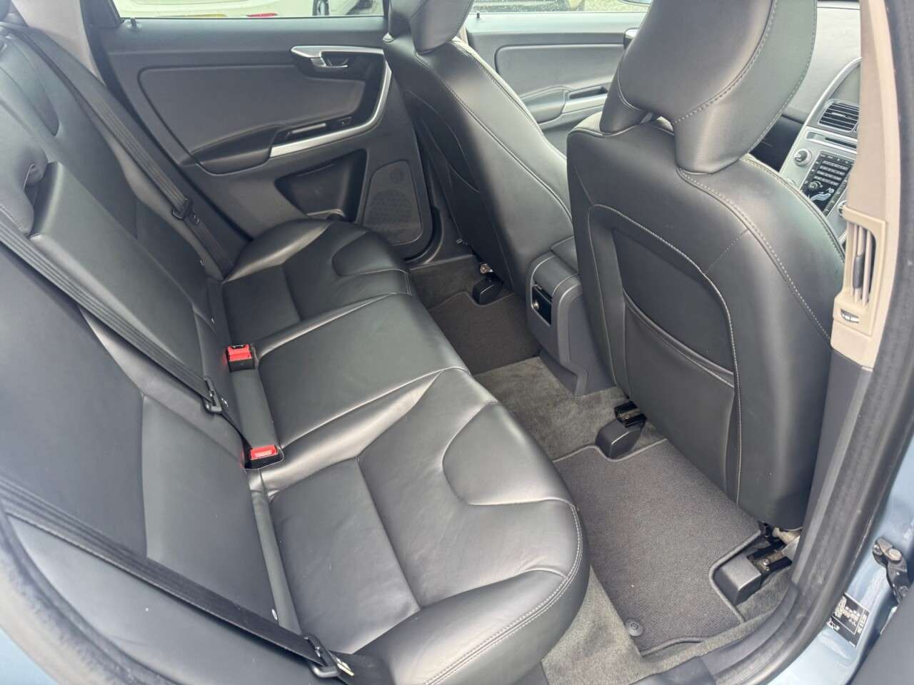 2017 VOLVO XC60 2017 VOLVO XC60