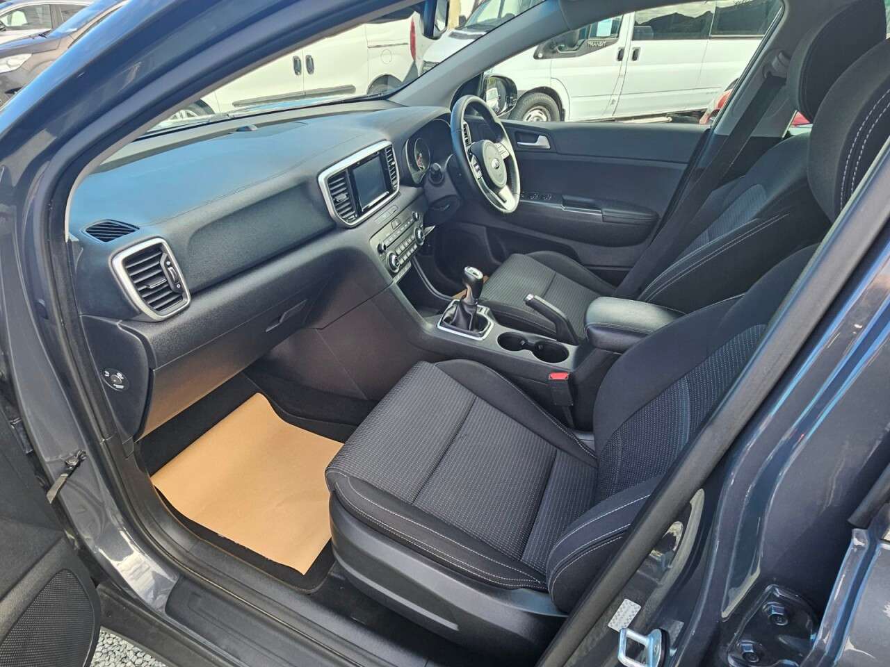 2018 KIA SPORTAGE 2018 KIA SPORTAGE