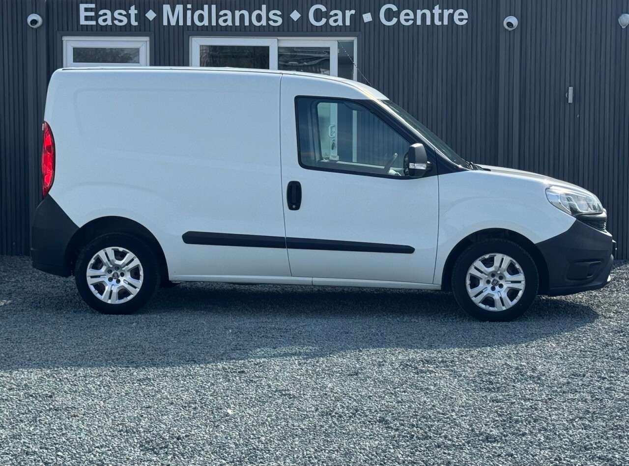 A 2016 FIAT DOBLO 1.3 JTD MultiJet 16v Panel Van 4dr Diesel Manual L1 H1 (126 g/km, 90 bhp) A 2016 FIAT DOBLO 1.3 JTD MultiJet 16v Panel Van 4dr Diesel Manual L1 H1 (126 g/km, 90 bhp)