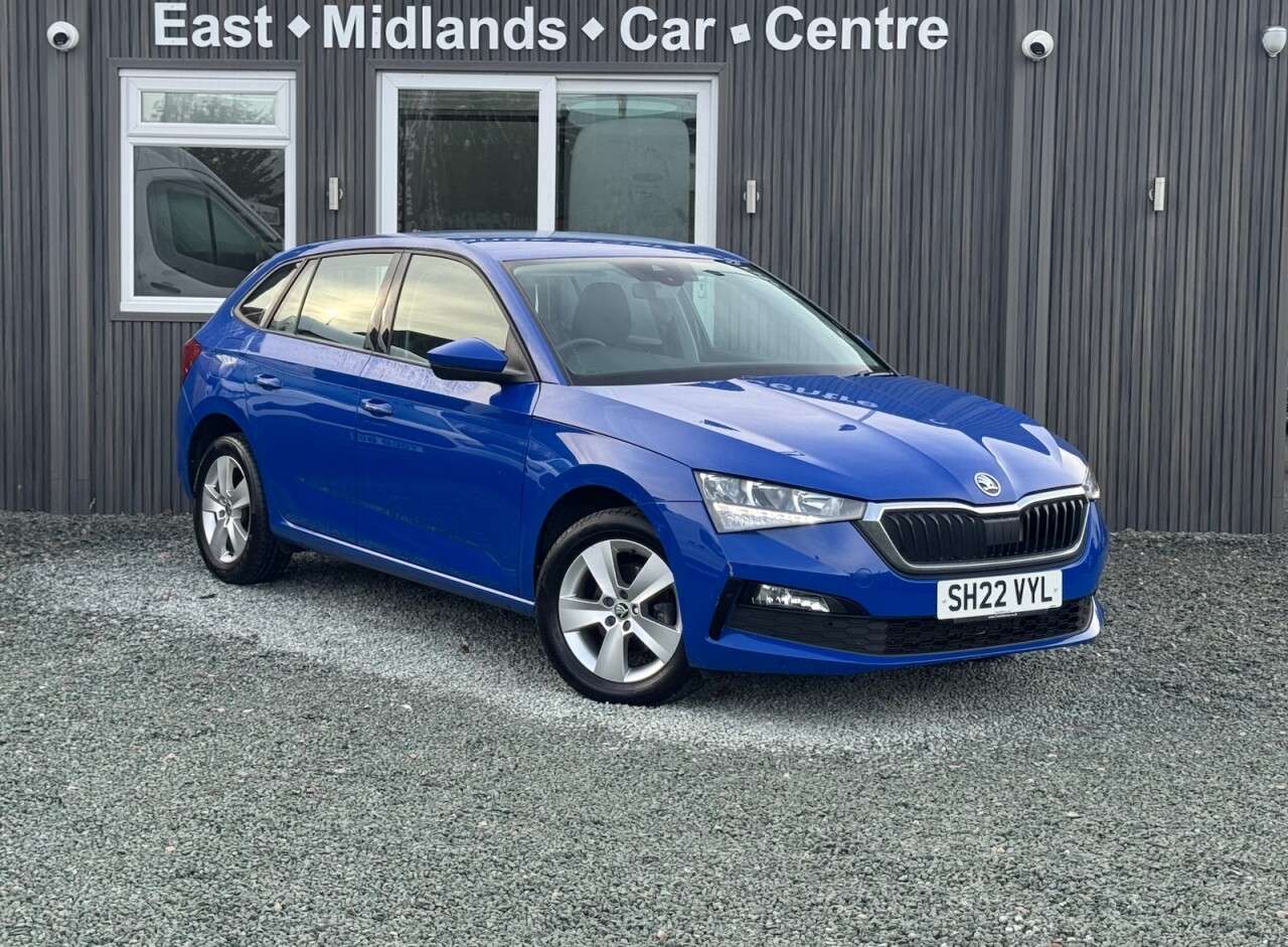 A 2022 SKODA SCALA 1.5 TSI SE Hatchback 5dr Petrol Manual Euro 6 (s/s) (150 ps) A 2022 SKODA SCALA 1.5 TSI SE Hatchback 5dr Petrol Manual Euro 6 (s/s) (150 ps)