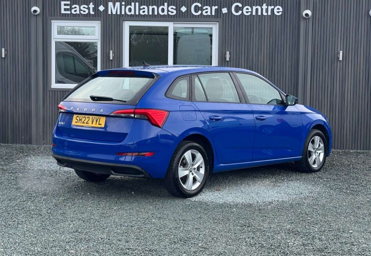A 2022 SKODA SCALA 1.5 TSI SE Hatchback 5dr Petrol Manual Euro 6 (s/s) (150 ps) A 2022 SKODA SCALA 1.5 TSI SE Hatchback 5dr Petrol Manual Euro 6 (s/s) (150 ps)