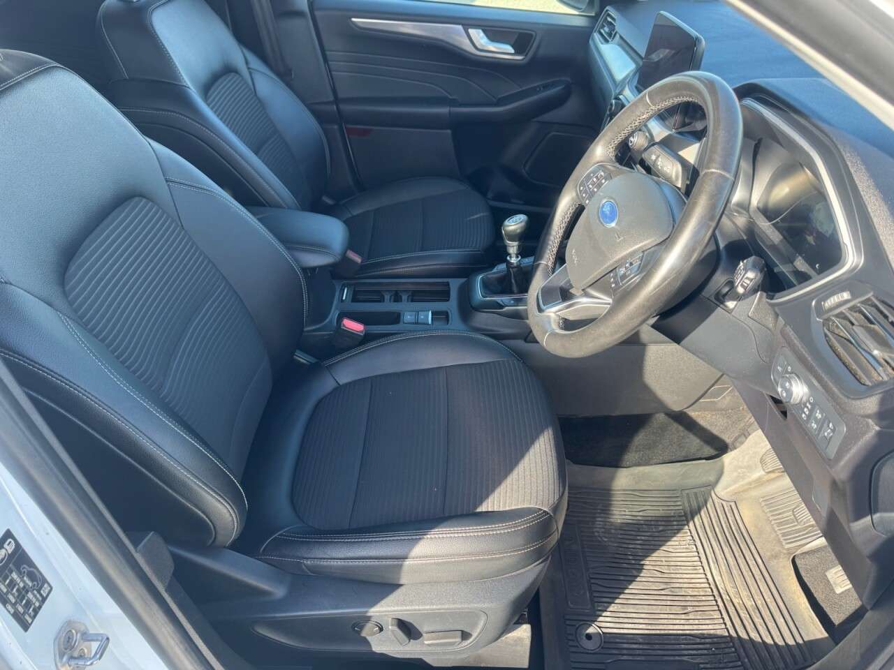 2022 FORD KUGA 2022 FORD KUGA