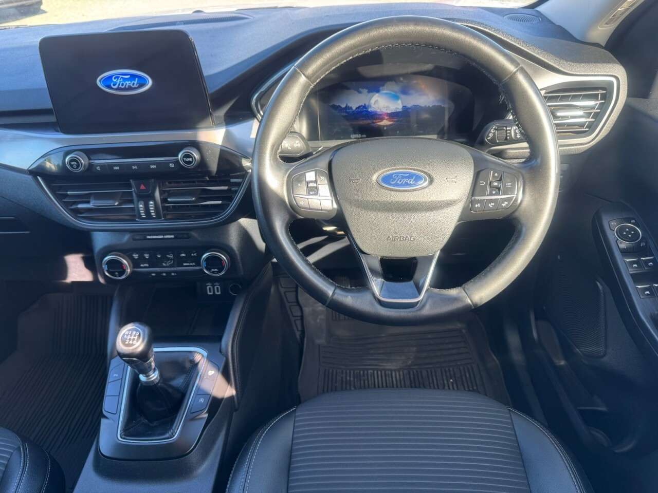 2022 FORD KUGA 2022 FORD KUGA