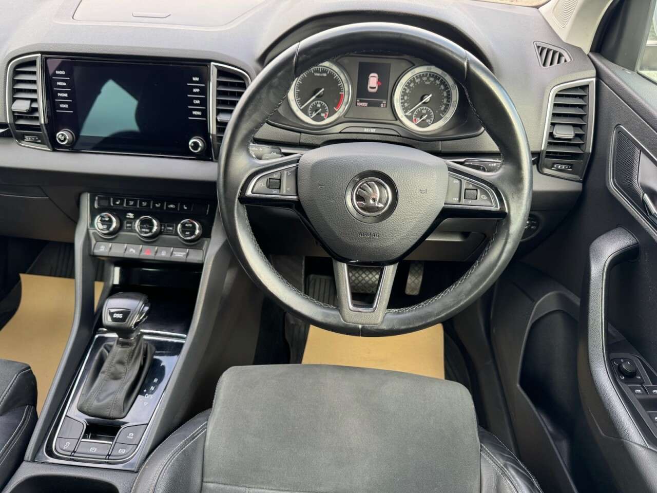 2019 SKODA KAROQ 2019 SKODA KAROQ
