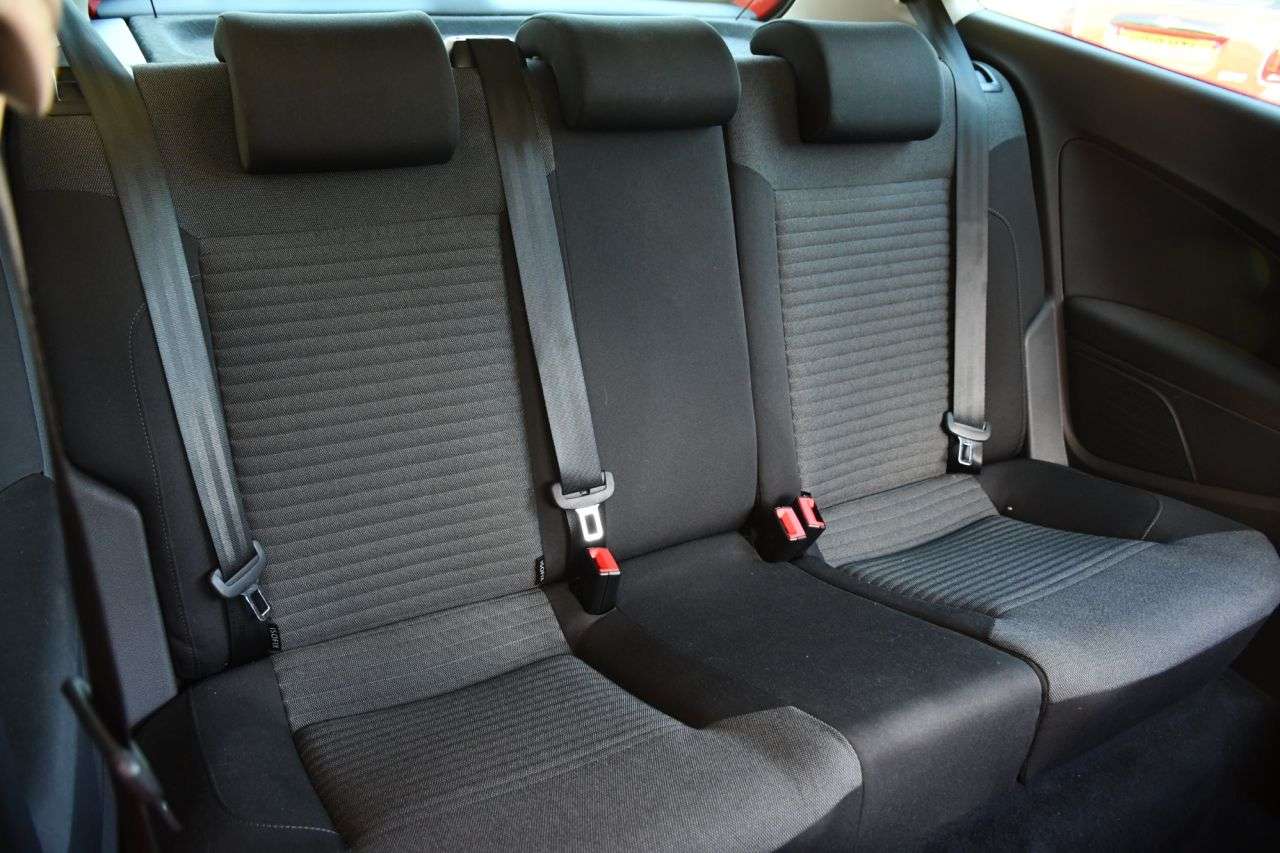 2014 VOLKSWAGEN POLO 2014 VOLKSWAGEN POLO