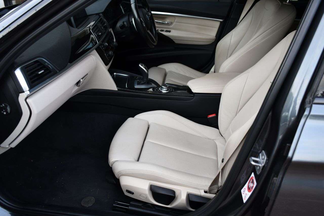 A 2017 BMW 3 SERIES 3.0 335D XDRIVE M SPORT TOURING AUTO 5d 308 BHP A 2017 BMW 3 SERIES 3.0 335D XDRIVE M SPORT TOURING AUTO 5d 308 BHP