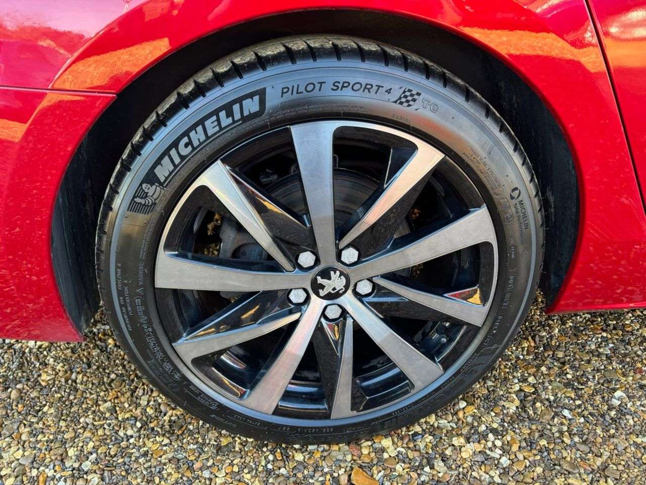 2020 PEUGEOT 508 SW 2020 PEUGEOT 508 SW