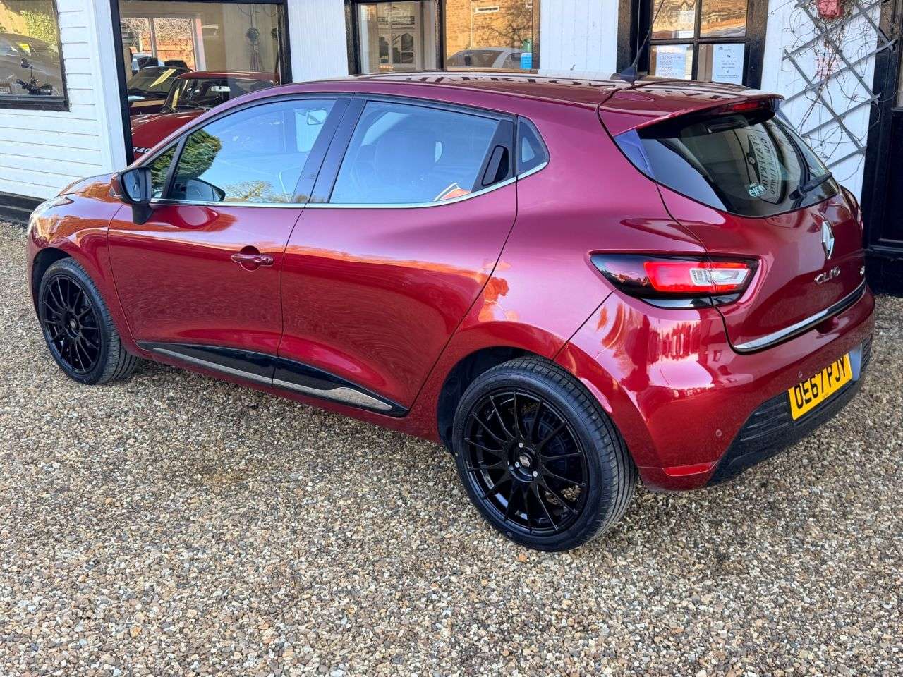 2018 RENAULT CLIO 2018 RENAULT CLIO