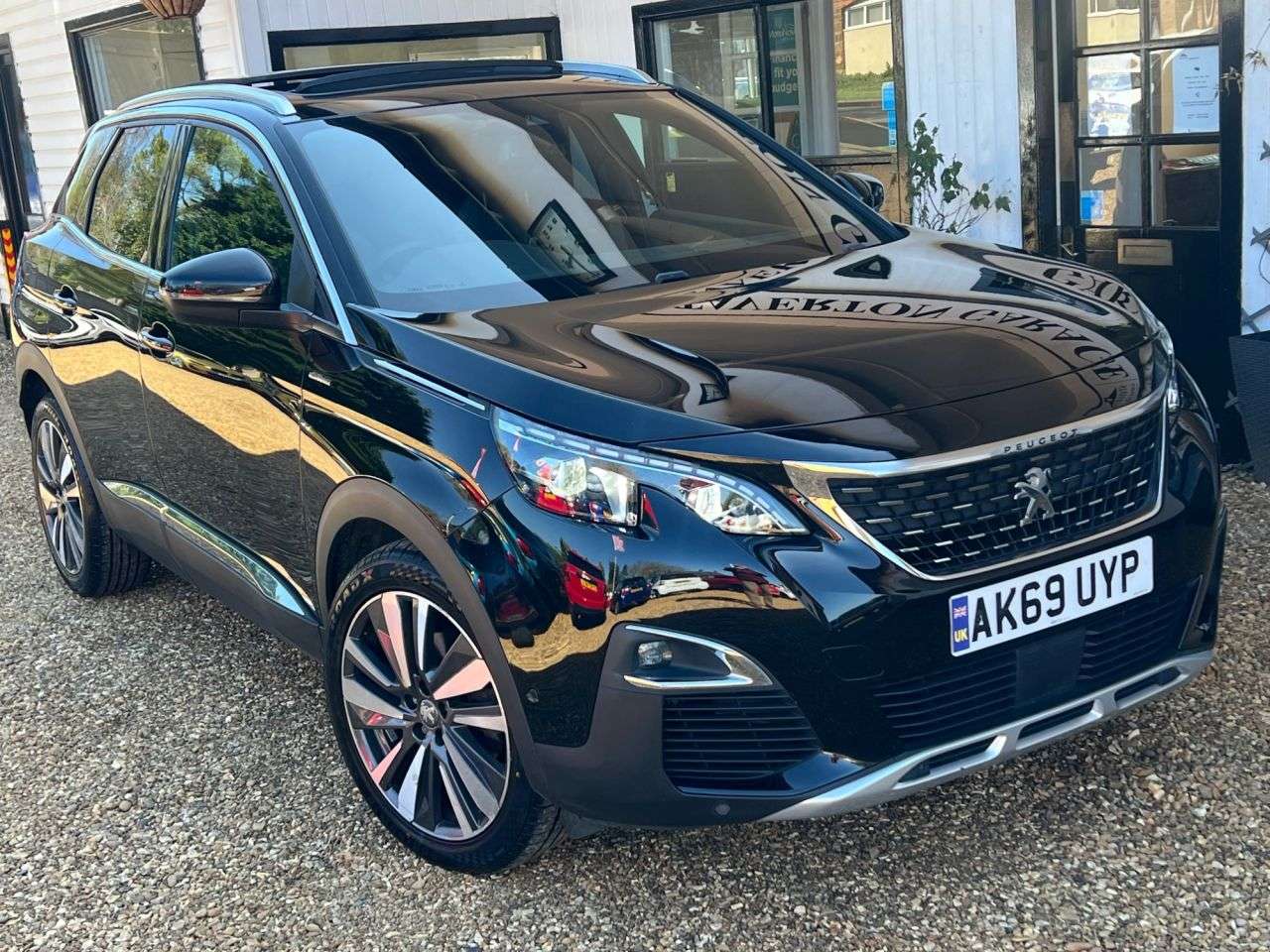 A 2020 PEUGEOT 3008 1.2 PureTech GT Line Premium SUV 5dr Petrol EAT Euro 6 (s/s) (130 ps) A 2020 PEUGEOT 3008 1.2 PureTech GT Line Premium SUV 5dr Petrol EAT Euro 6 (s/s) (130 ps)