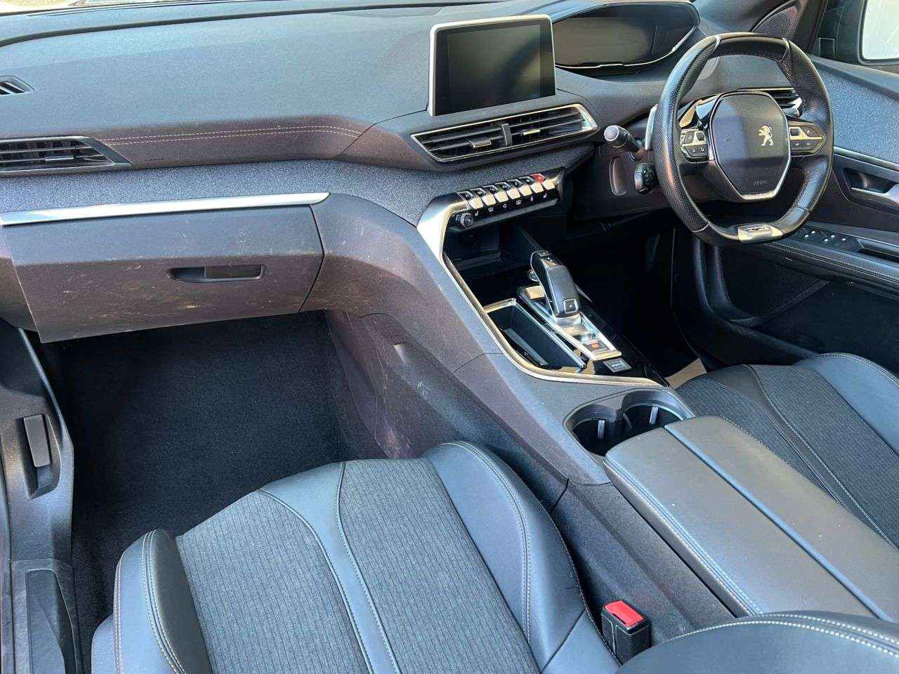 A 2020 PEUGEOT 3008 1.2 PureTech GT Line Premium SUV 5dr Petrol EAT Euro 6 (s/s) (130 ps) A 2020 PEUGEOT 3008 1.2 PureTech GT Line Premium SUV 5dr Petrol EAT Euro 6 (s/s) (130 ps)